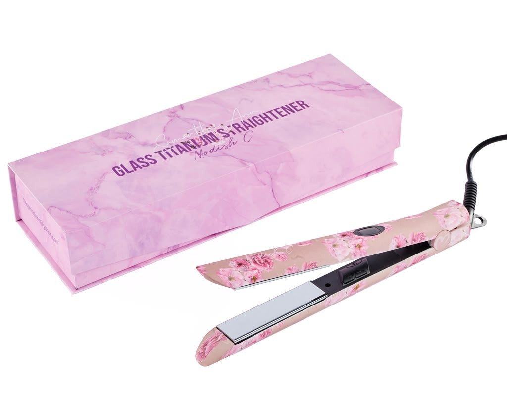 Samantha Ann (Straightener )